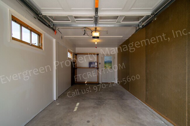 Building Photo - Spacious Loft in Old Town Fort Collins