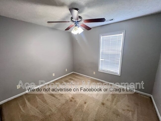 Building Photo - 4331 Jockey Whip Ln