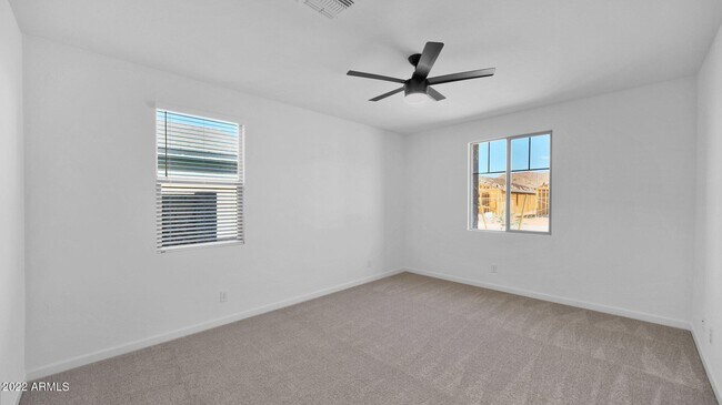 Building Photo - 13407 W Rowel Rd