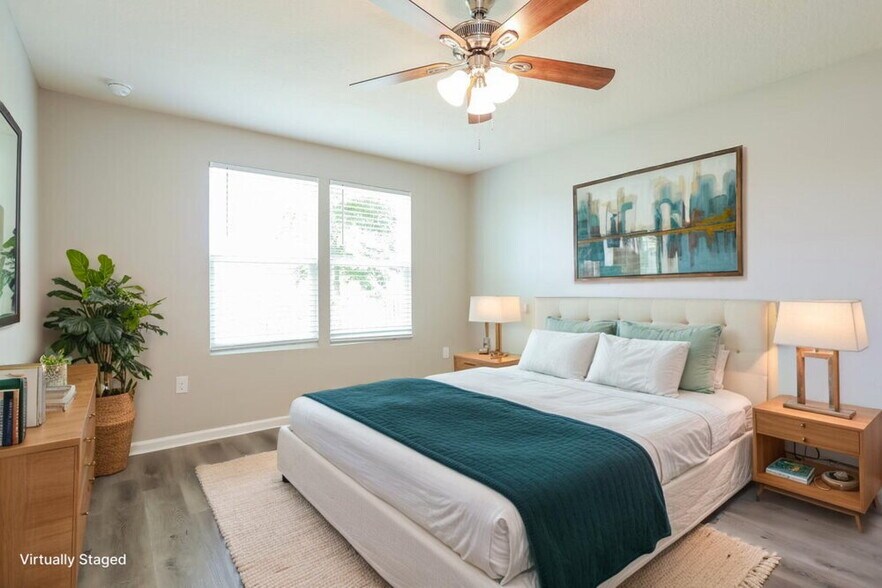 Building Photo - 2096 Pebble Point Dr