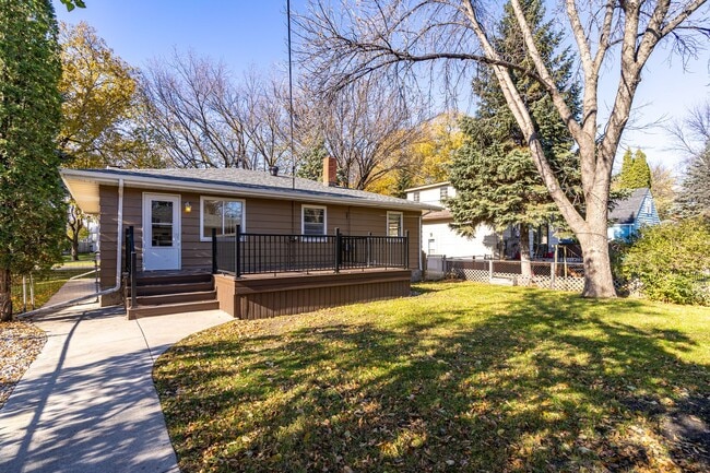 Building Photo - Beautiful Single Family Home