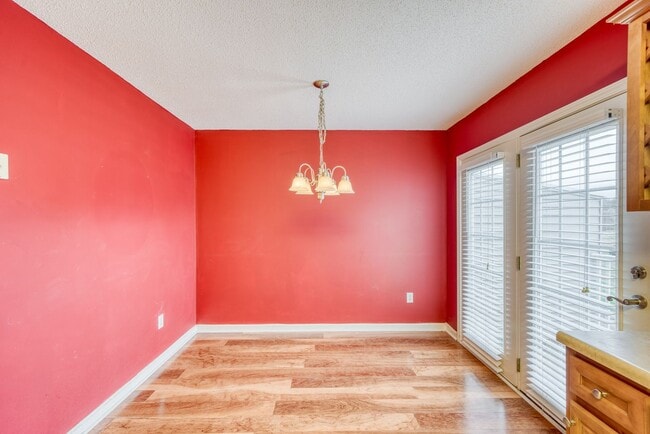 Building Photo - 147 Old State Rte 34