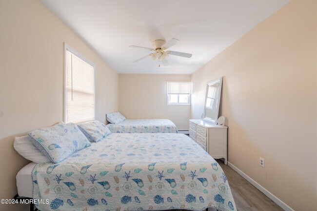 Building Photo - 260 Hancock Ave