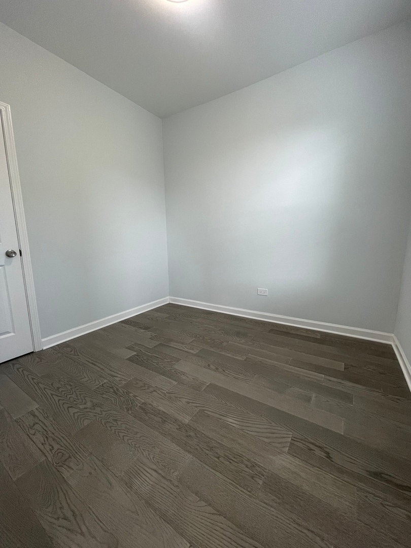 Building Photo - 2416 N Springfield Ave