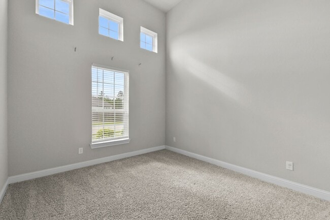 Building Photo - 4BR, 3BA Home Near Top-Rated Schools in a ...