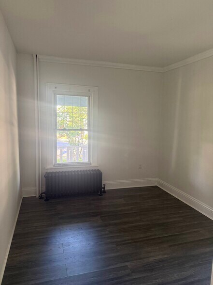 Building Photo - 3006 South Dakota Ave NE