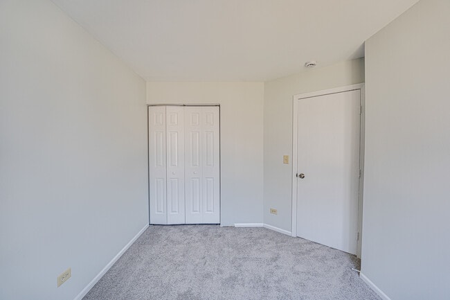 Building Photo - 1111 Brunswick Ln