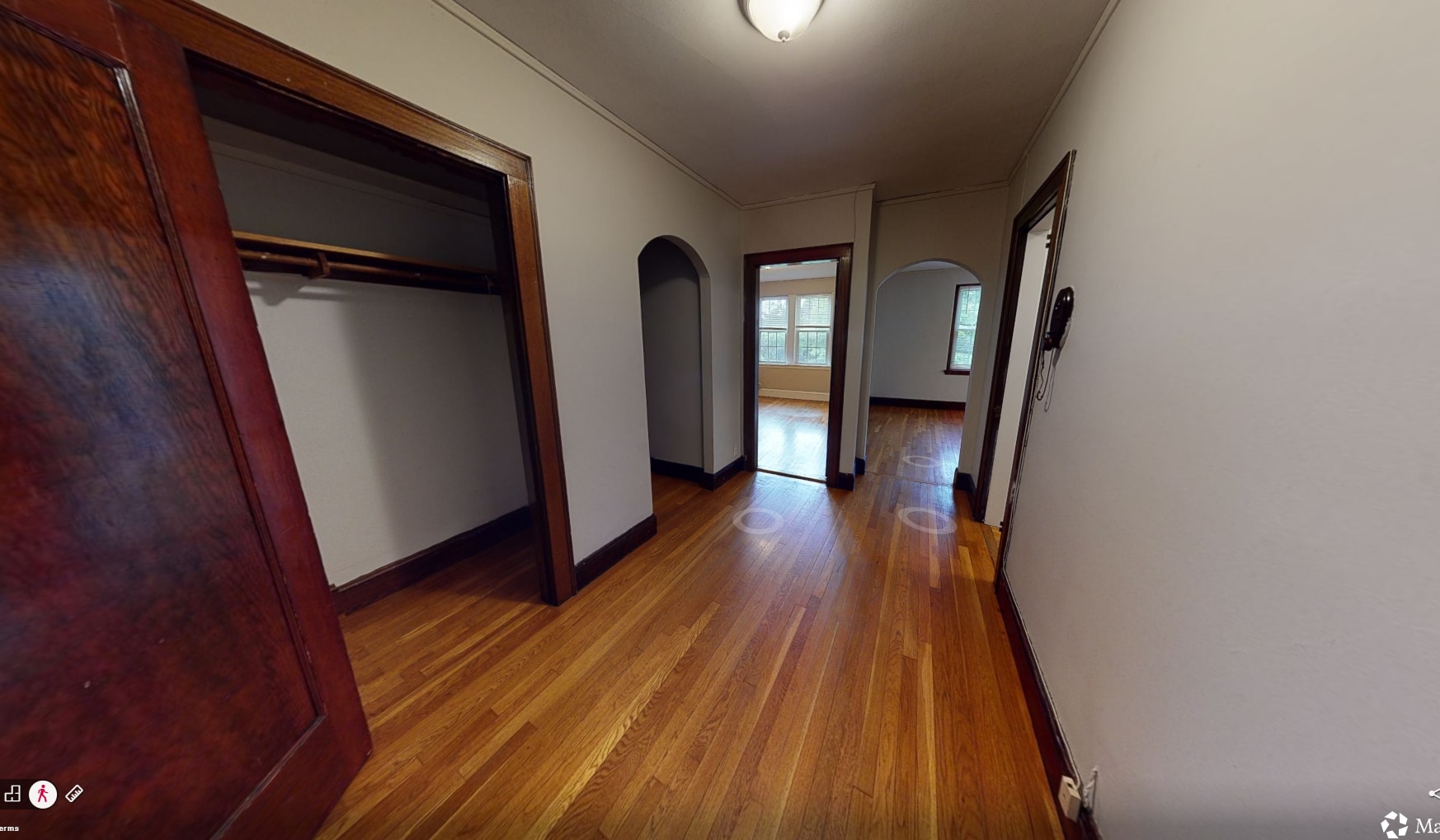 Building Photo - 116 College Ave