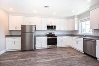 Building Photo - 50 Country Way