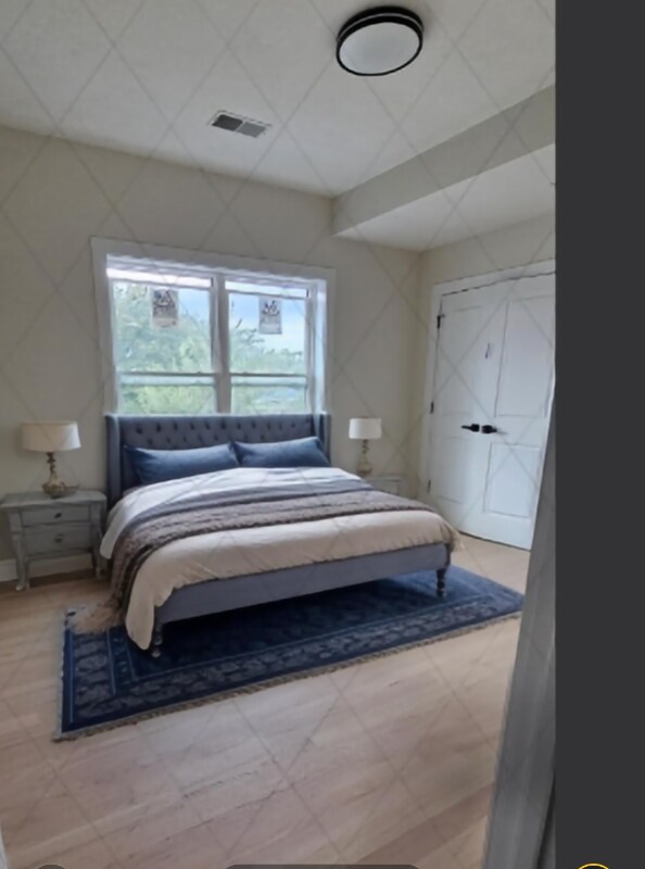 Building Photo - 15 Hadley Pl