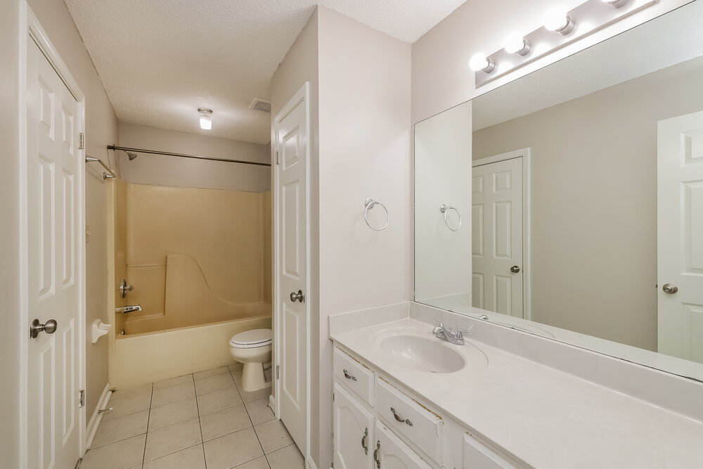 Building Photo - 4557 Cottage Hill Cove