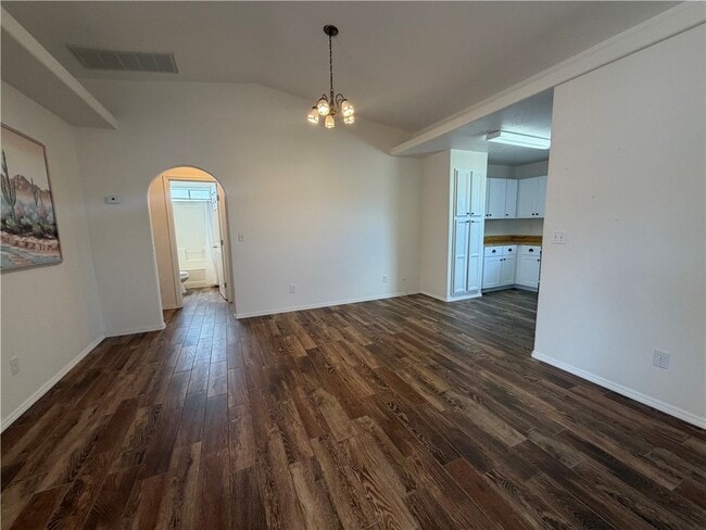 Building Photo - 6529 Lantana Dr