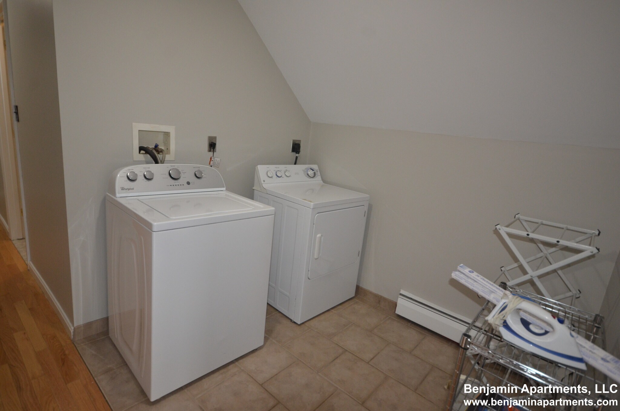 Building Photo - 20 Benton Rd