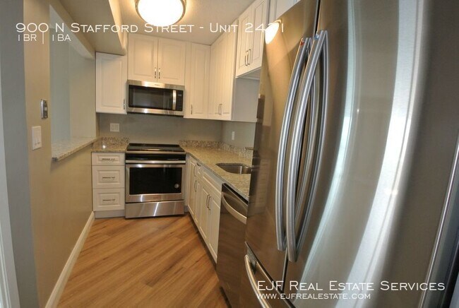 Building Photo - 900 N Stafford St