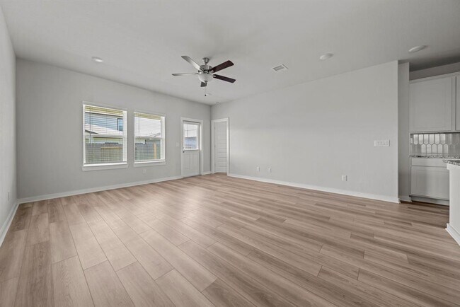 Building Photo - 8425 Sweet Cherry Ln