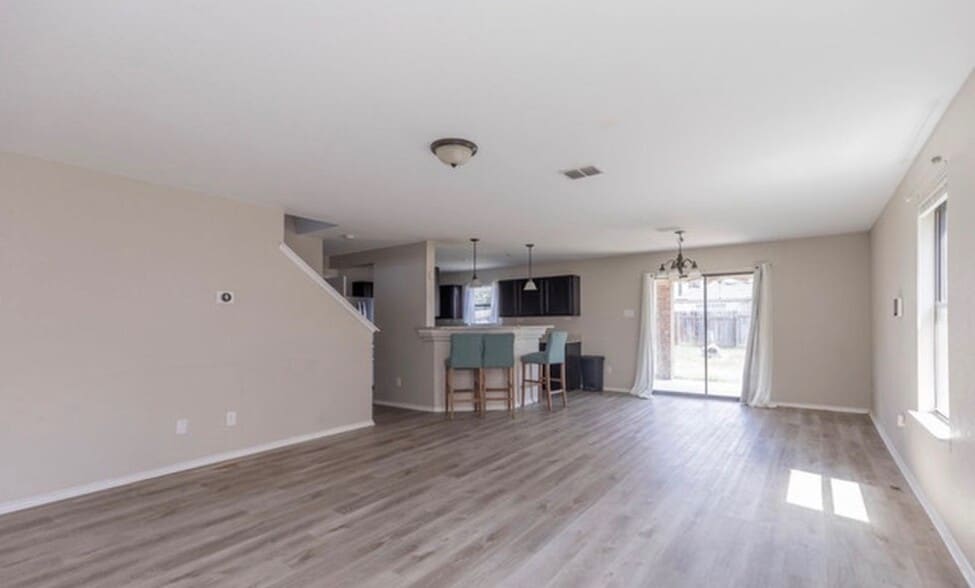 Building Photo - 1118 Sundance Fort