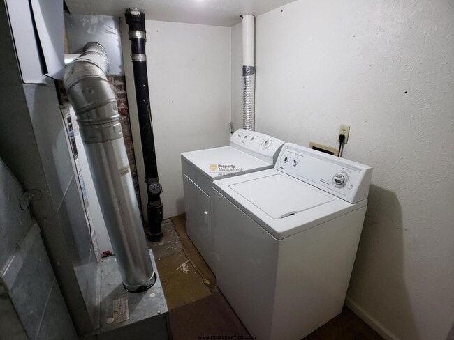 Building Photo - 4288 Hooker St