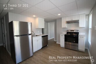 Building Photo - 61 Third St 201-