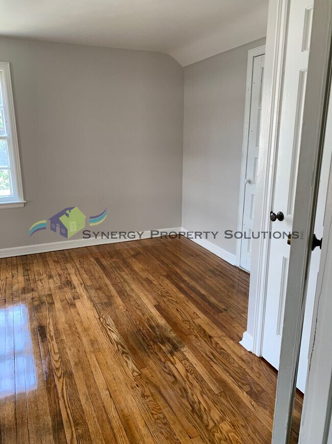 Building Photo - Own your OWN Home for less than rent!