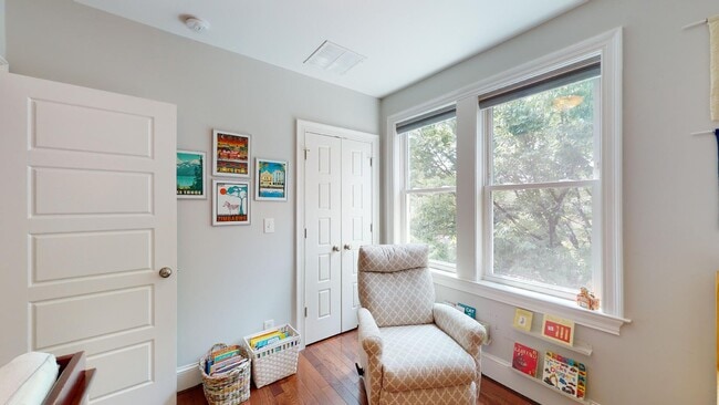 Building Photo - 1700 D St SE