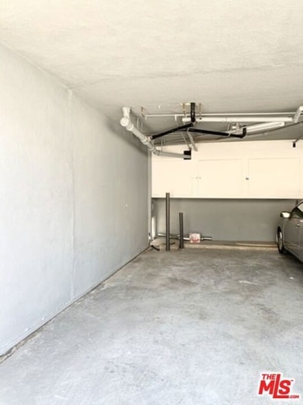 Building Photo - 908 N Louise St