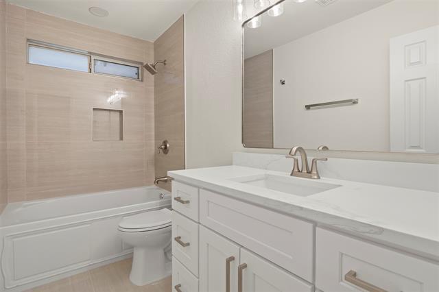 Building Photo - 2306 Barger Ln