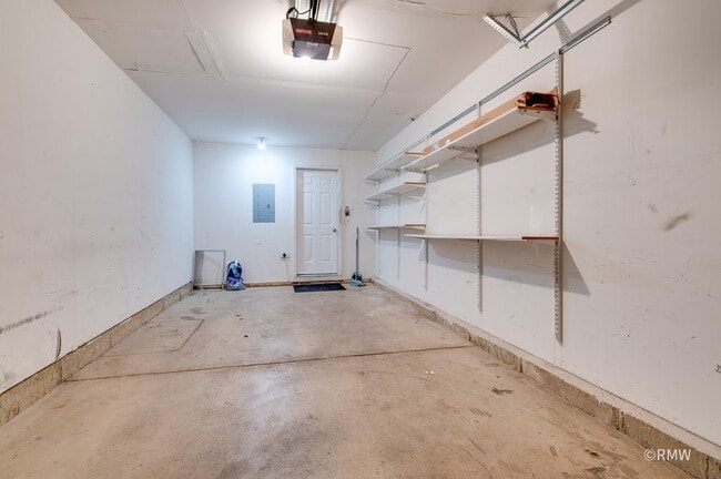 Building Photo - 1788 Grove Ave