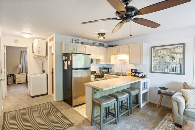 Building Photo - 6620 Weston Point Dr