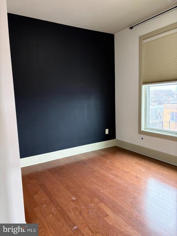 Building Photo - 1301 H St NE