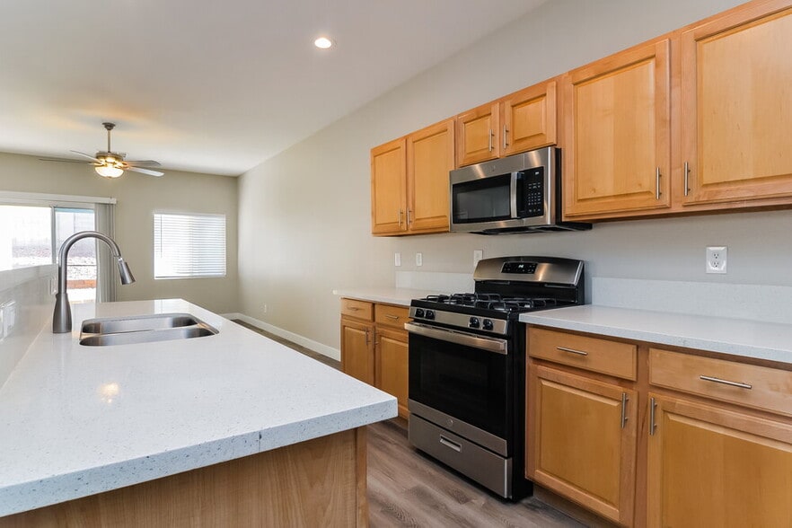 Building Photo - 1521 Knudson Ct