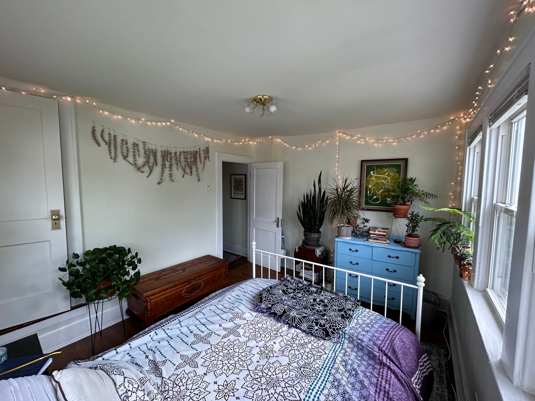 Rear bedroom - 2441 Medary Ave