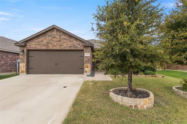 Building Photo - 1013 Emerald Dr