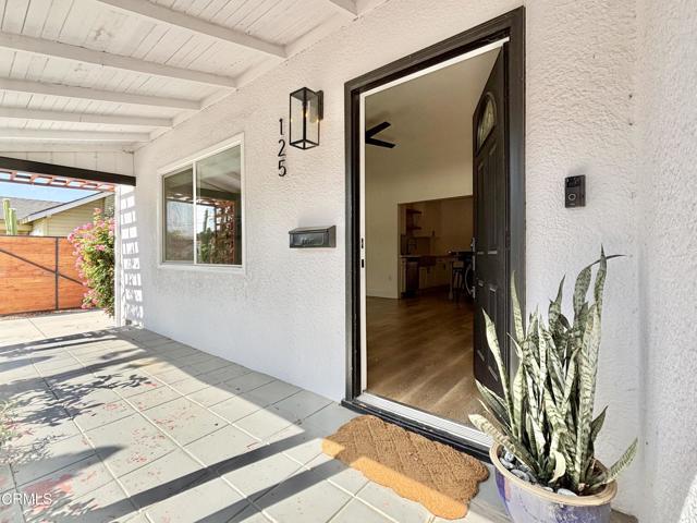 Building Photo - 125 S Santa Rosa St