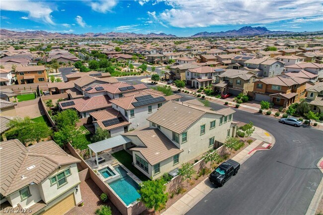 Building Photo - 276 Homeward Way