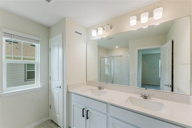 Building Photo - 1761 Delightful Dr