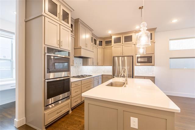 Building Photo - 8116 Ardmore Ct