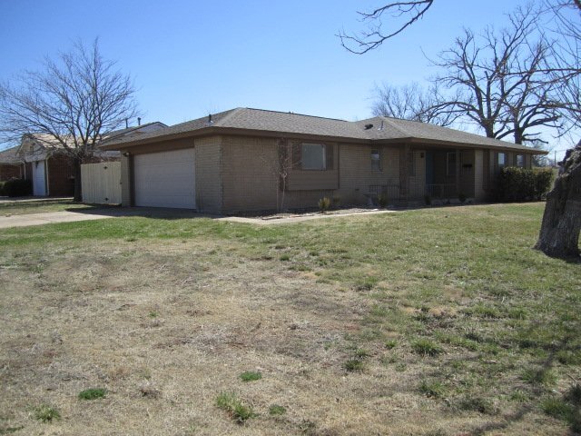 Building Photo - 1000 S Howard Ave