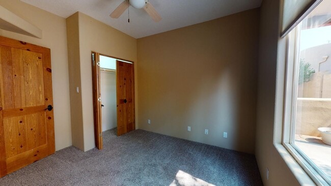 Building Photo - 12609 Sandia Ridge Pl NE