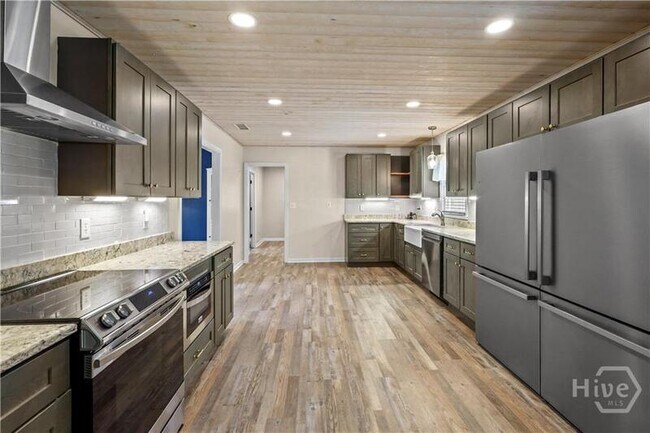 Building Photo - 22731 GA-46