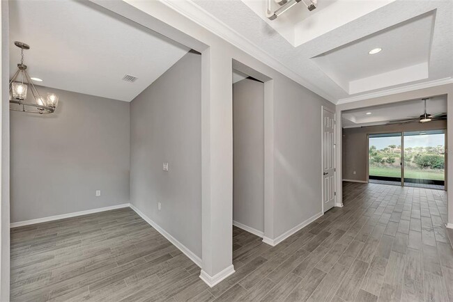 Building Photo - 5825 Millennium Silver Ct