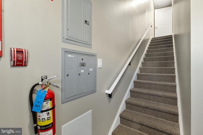 Building Photo - 834 N 19th St