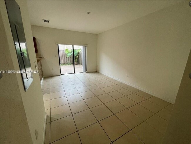 Building Photo - 15071 SW 116th St