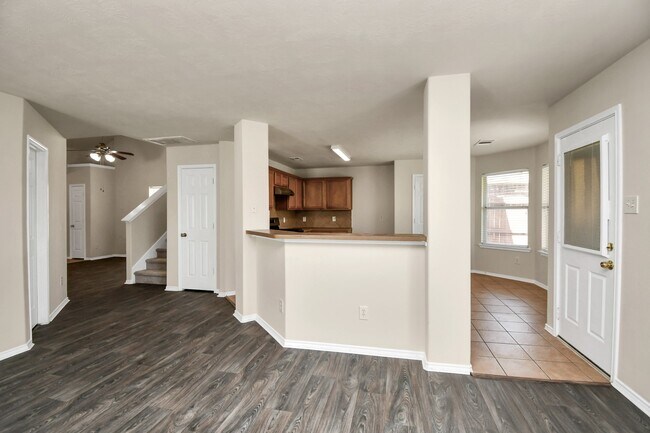 Building Photo - 5618 Gibralter Pl