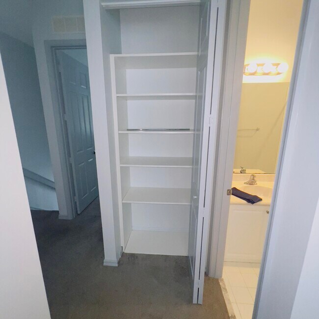 Building Photo - 4316 Main St