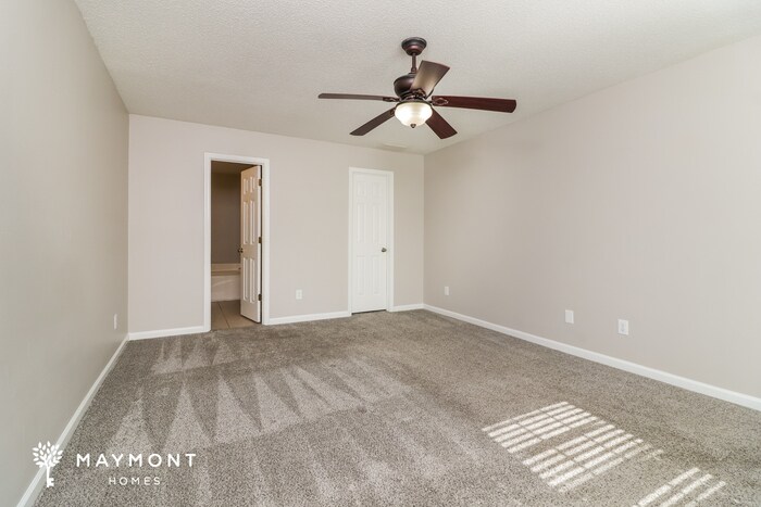 Building Photo - 7520 Old Chapel