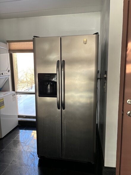 Building Photo - 2034 Swallow Hill Rd