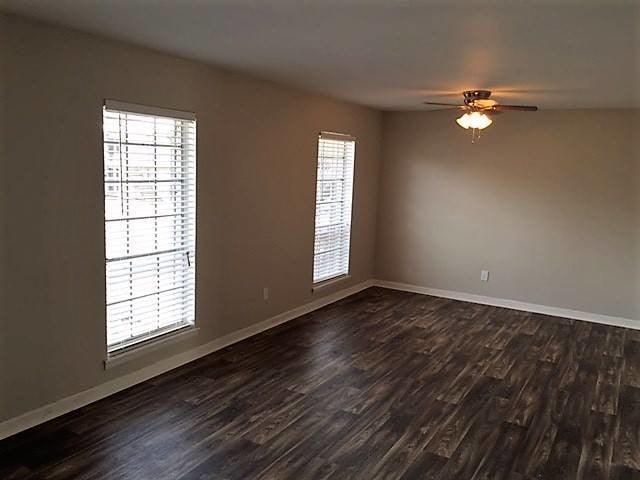 Building Photo - Westbury Apartments