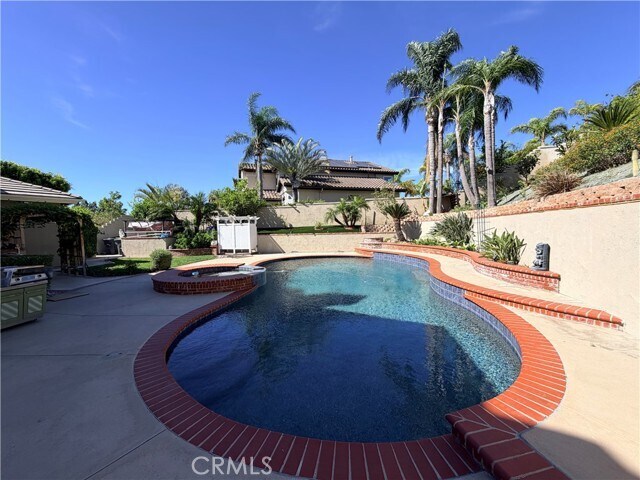 Building Photo - 21845 Heatherwood Ln