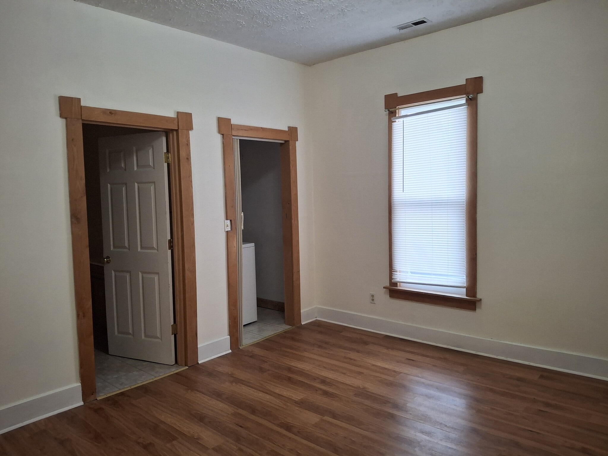 Building Photo - 1728 I St