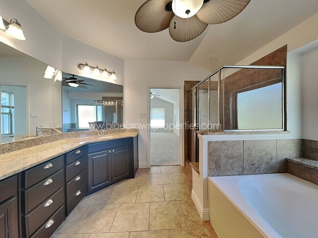 Building Photo - 2065 Pontchartrain Dr